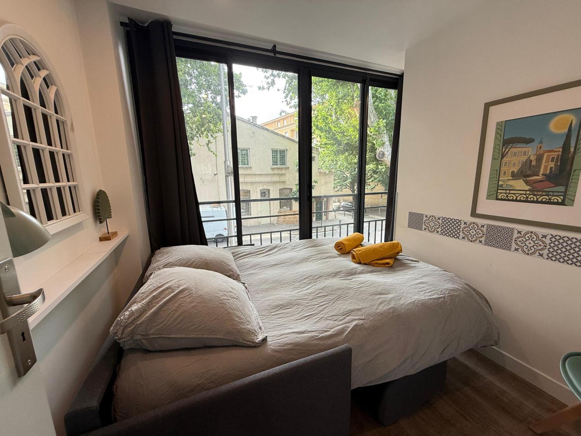 L'Amandier - Joli Appartement T3 Neuf Centre Ville A 2 Pas De La Rotonde Mirabeau Et Des Allees Provencales Aix-en-Provence Exterior photo